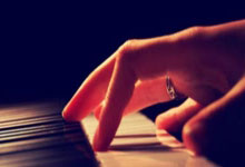 华体会体育：英超：切爾西0-2布倫特福德 平諾克破門姆貝莫空門得手 藍軍近5戰首次敗北.